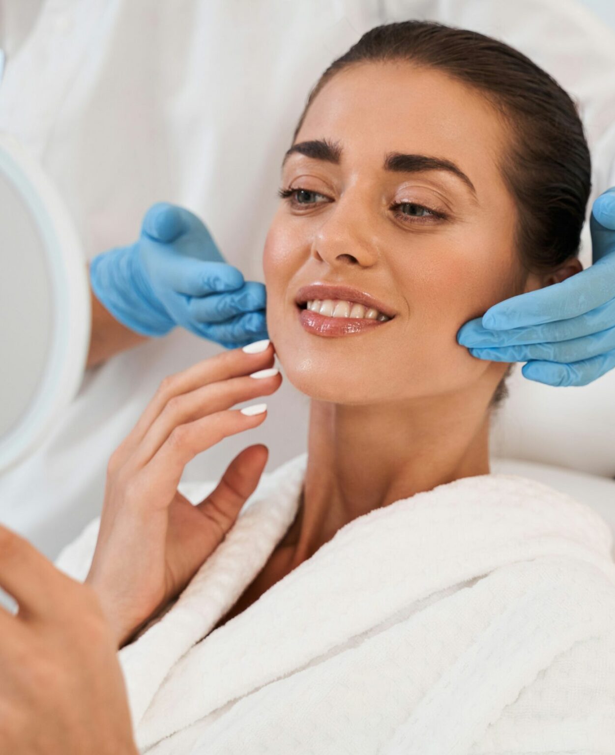 Fett-weg-Spritze Potsdam – ästhetische Behandlung zur Harmonisierung der Gesichtszüge und Definition der Kinnlinie bei Dr. Jasmin Last