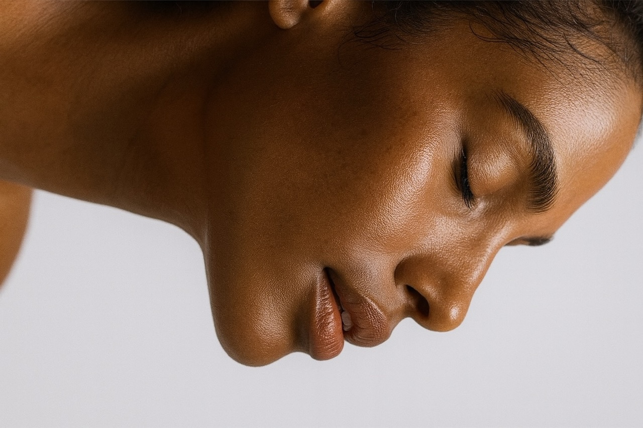 Augenringe unterspritzen Werder bei Potsdam – minimalinvasive Behandlung zur Glättung von Tränenrinnen und Wiederherstellung jugendlicher Frische